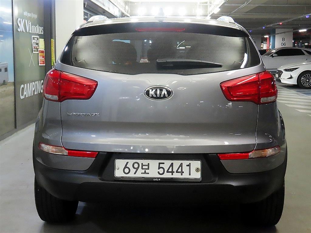 KIA Sportage - Vista 5