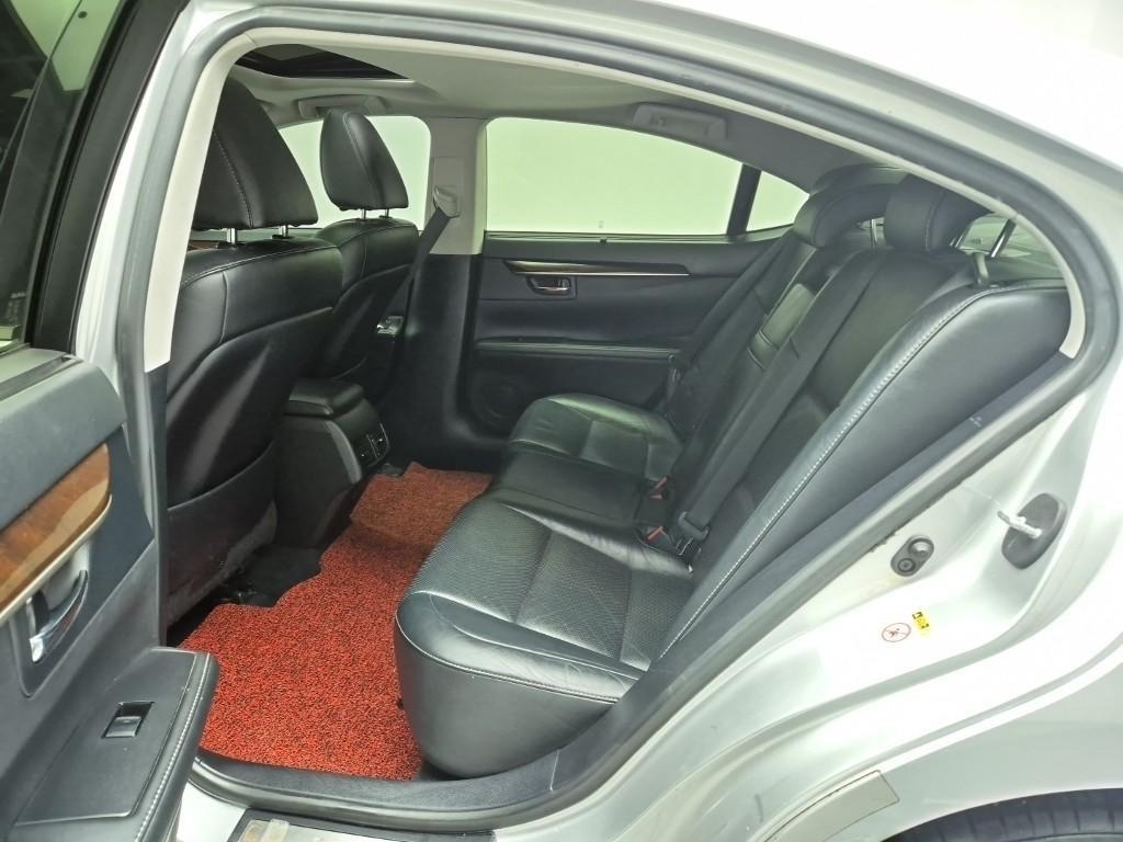 Lexus ES 2013 Plateado - Importación desde Corea - HF Imports Iquique - Foto 15