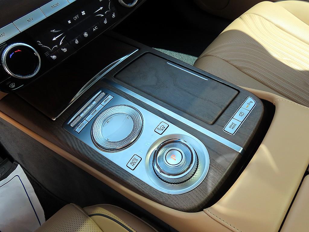 Genesis G80 - Vista 11