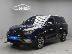 Ssangyong Tivoli - Vista 4