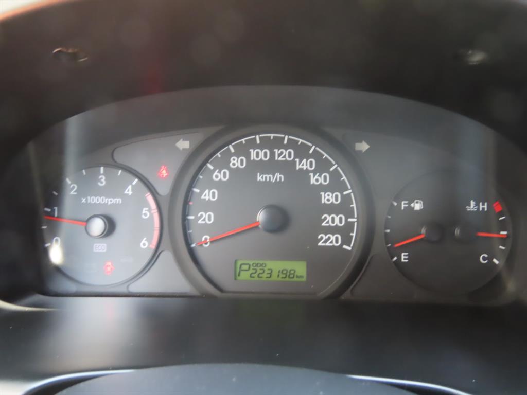 HYUNDAI Starex 2014 Gris - Importación desde Corea - HF Imports Iquique - Foto 12