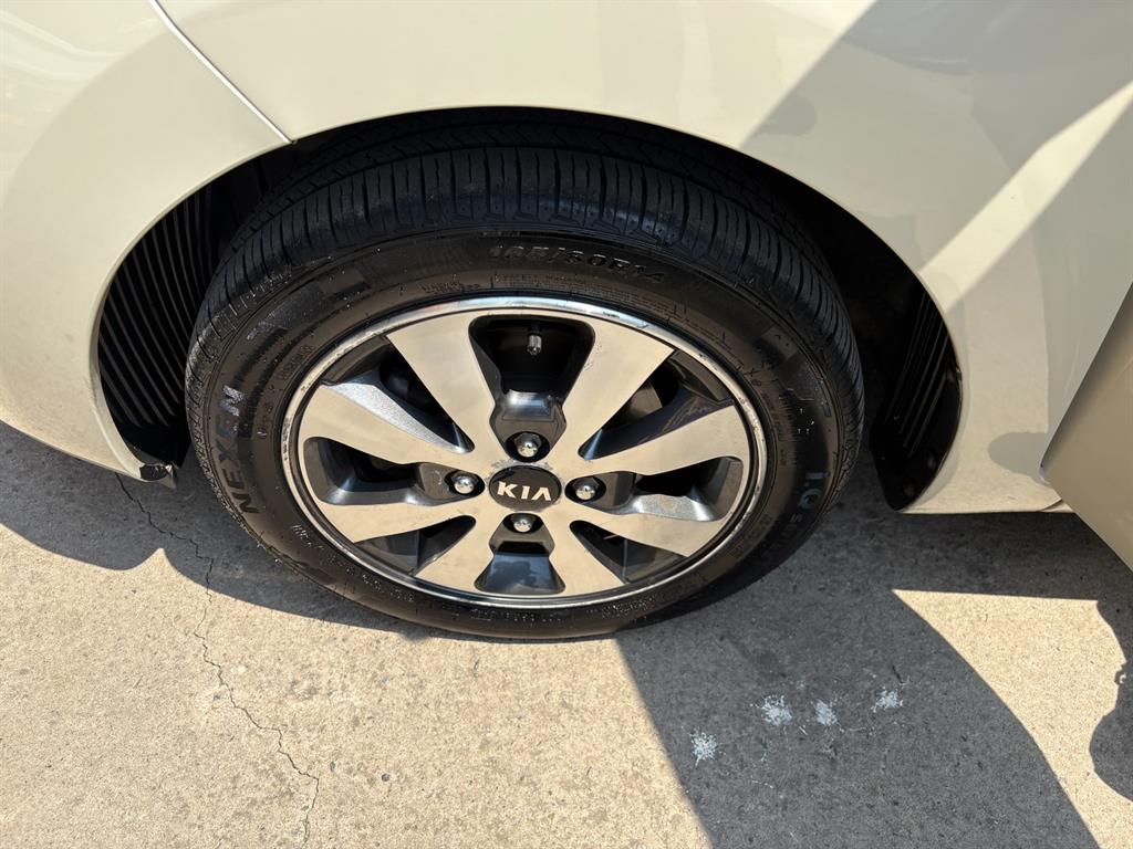 KIA Morning - Vista 8