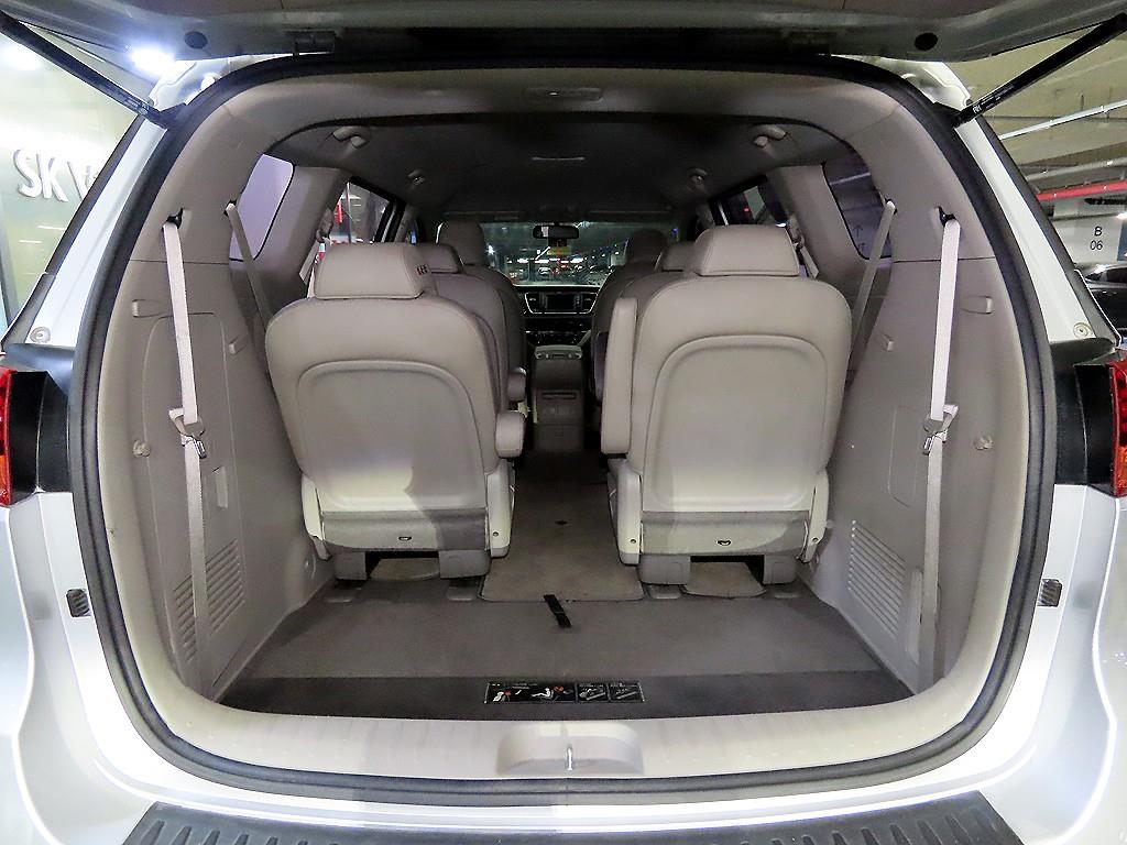 KIA Carnival 2019 Plateado - Importación desde Corea - HF Imports Iquique - Foto 18