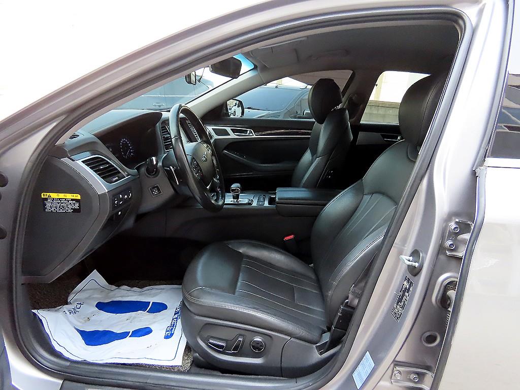 Genesis G80 - Vista 5