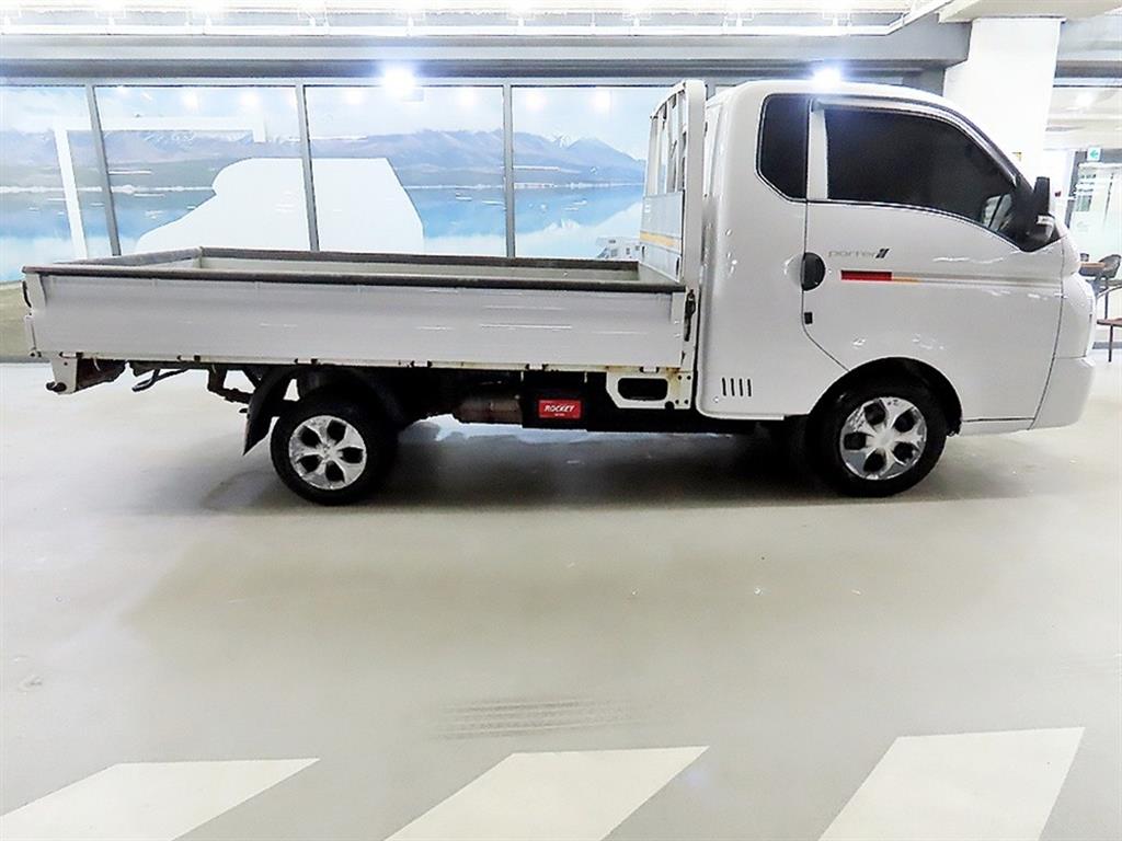 Small Truck Cargo (small) - Vista 3