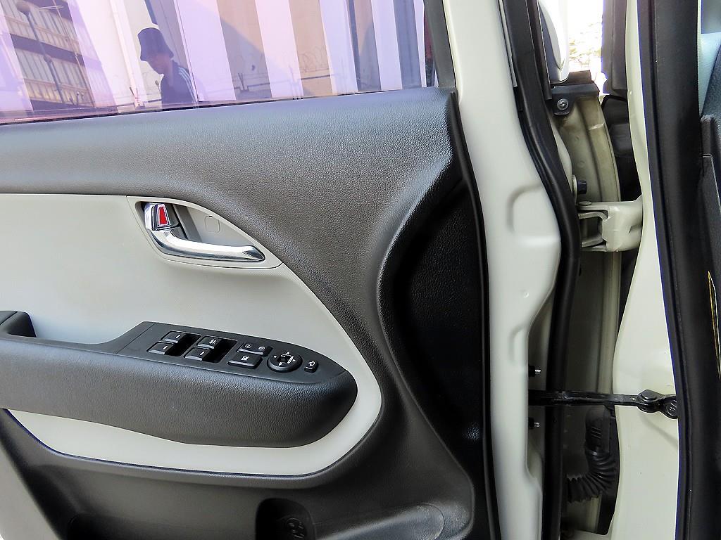 KIA Ray - Vista 11