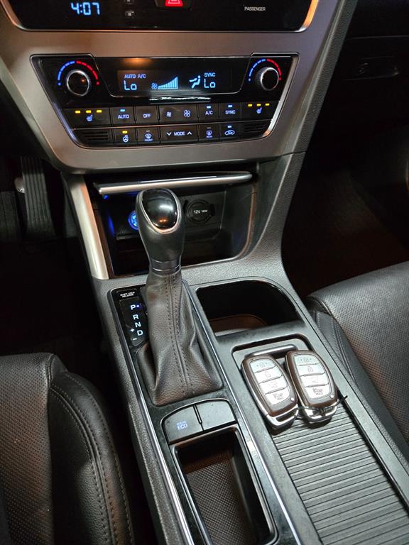 HYUNDAI Sonata 2015 Gris - Importación desde Corea - HF Imports Iquique - Foto 13