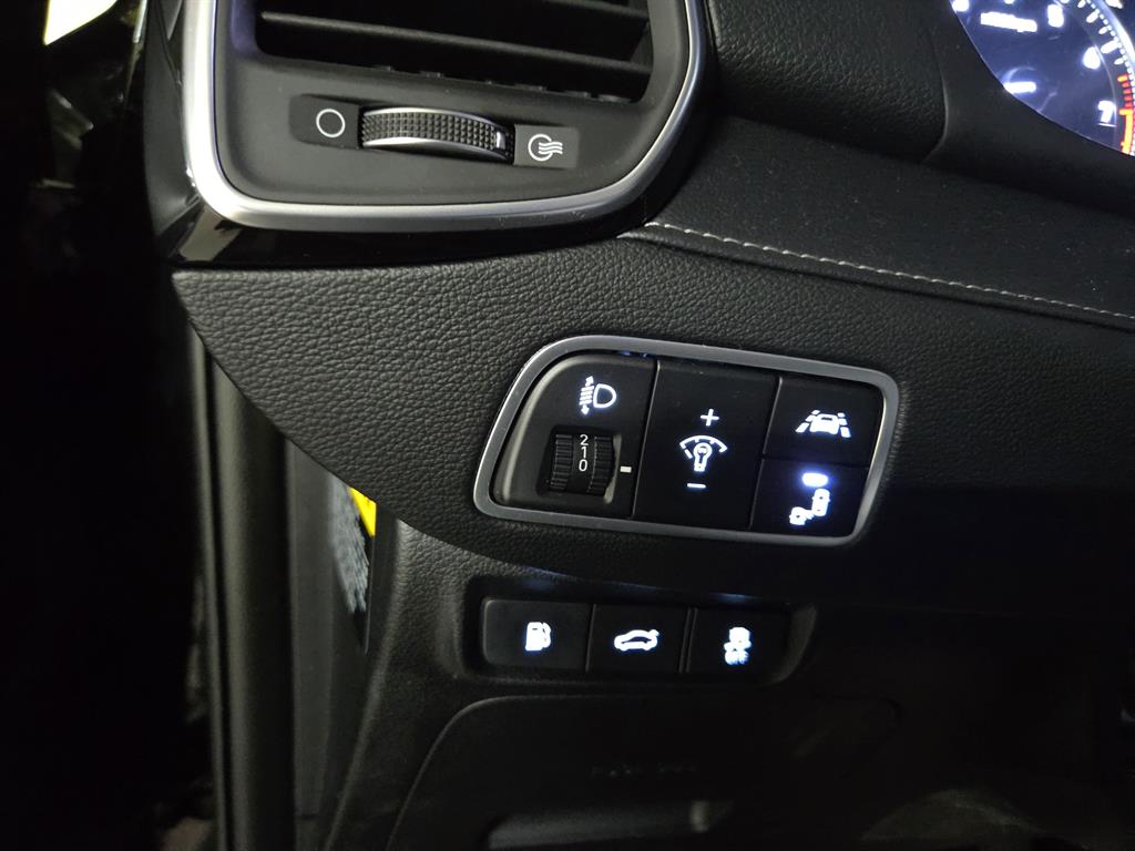 HYUNDAI Grandeur - Vista 7