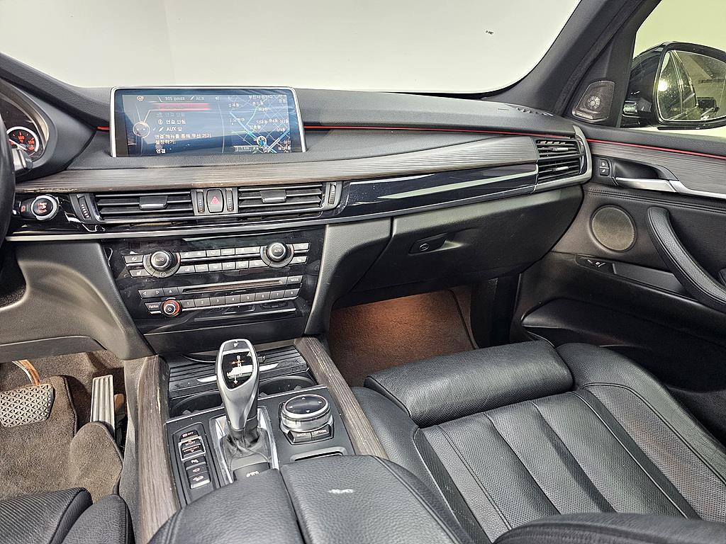 BMW X5 - Vista 10