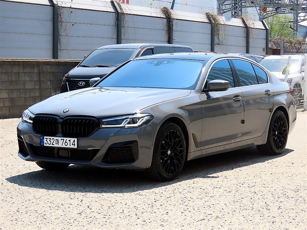 BMW 5 Series - Vista 2