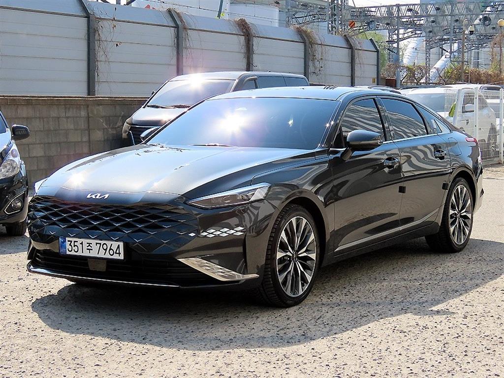 KIA K8 - Vista 2
