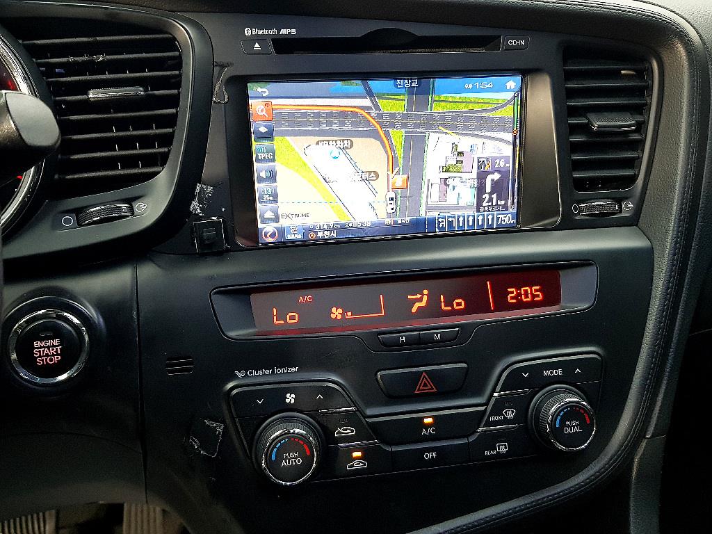 KIA K5 - Vista 12