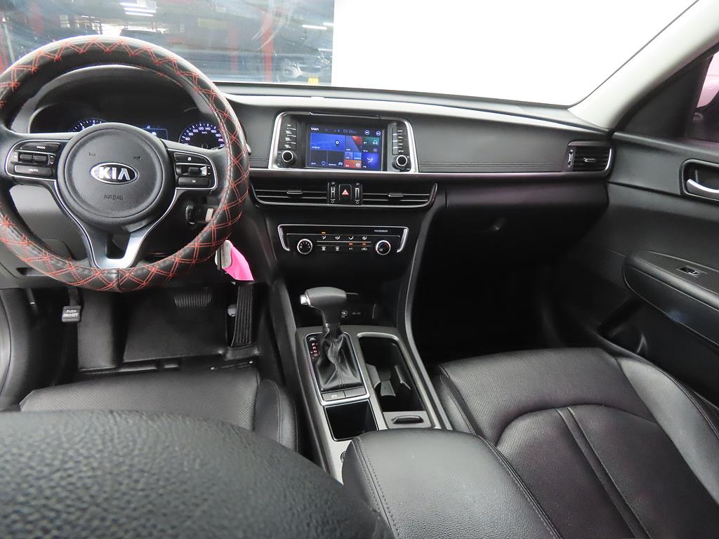KIA K5 - Vista 7