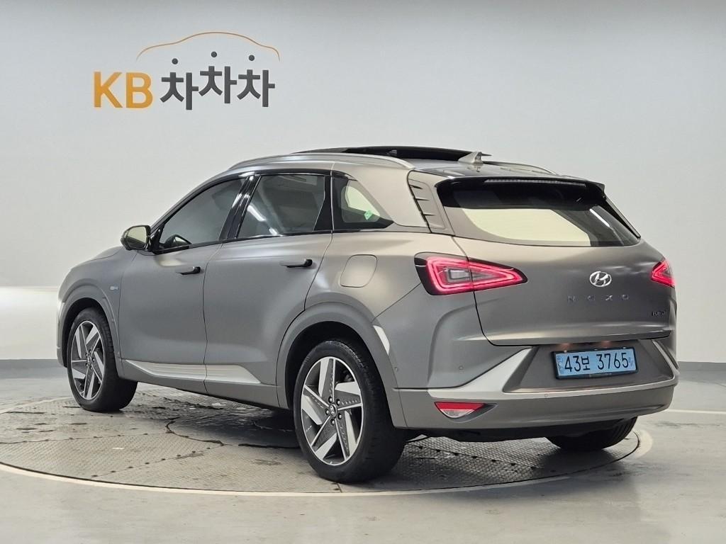 HYUNDAI Nexo - Vista 2