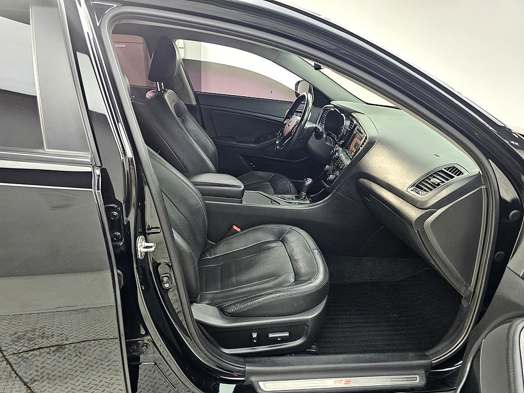 KIA K5 - Vista 11