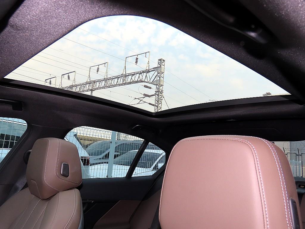 BMW 5 Series 2025 Plateado - Importación desde Corea - HF Imports Iquique - Foto 17