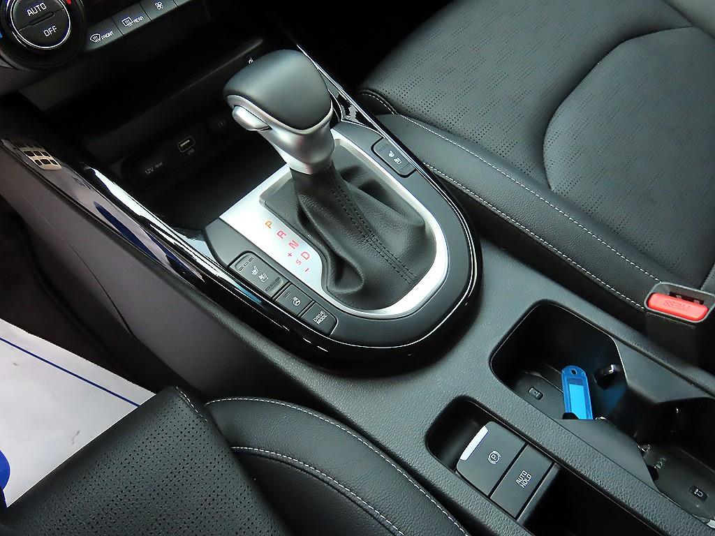 KIA K3 - Vista 10
