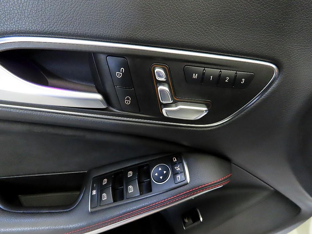 Mercedes Benz CLA Class 2017 Blanco - Importación desde Corea - HF Imports Iquique - Foto 14