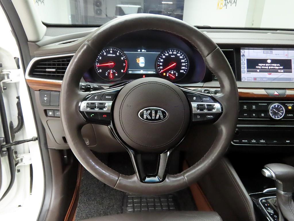 KIA K7 - Vista 7