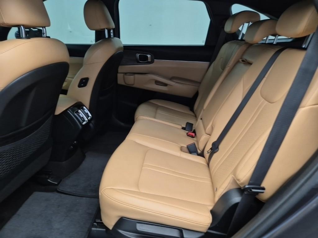 KIA Sorento - Vista 12
