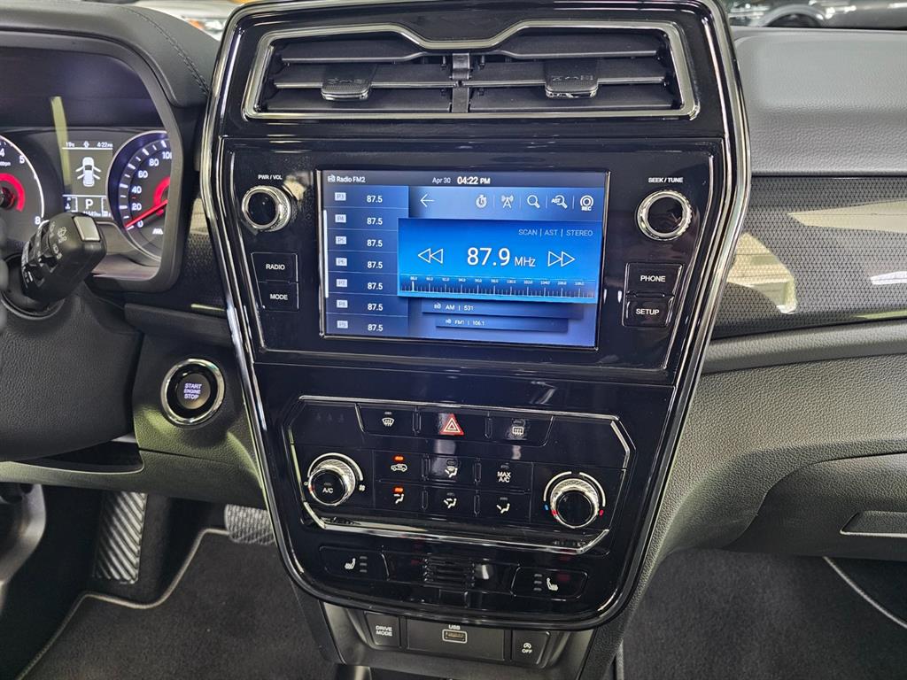 Ssangyong Tivoli - Vista 7
