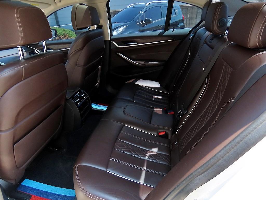 BMW 5 Series - Vista 6
