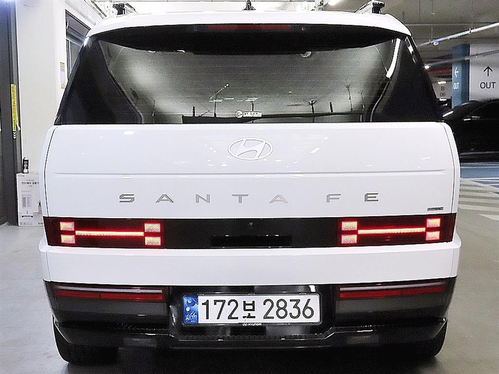 HYUNDAI Santa Fe - Vista 5