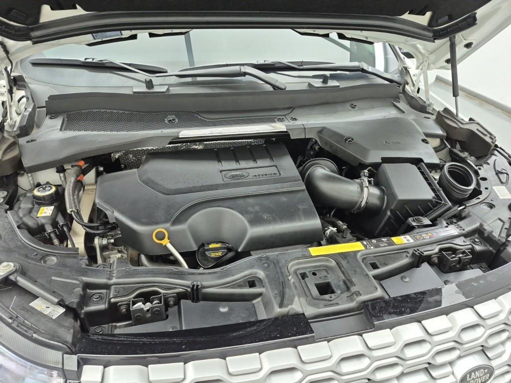 Land Rover Discovery Sports - Vista 6
