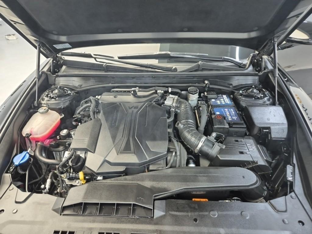 HYUNDAI Grandeur - Vista 5