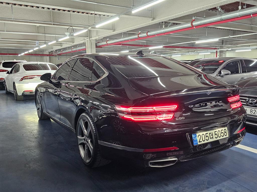 Genesis G80 - Vista 3