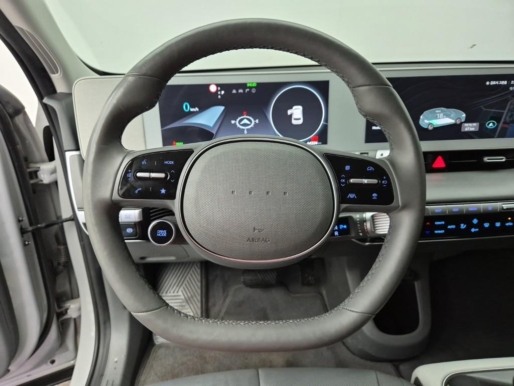 HYUNDAI Ioniq 5 - Vista 9