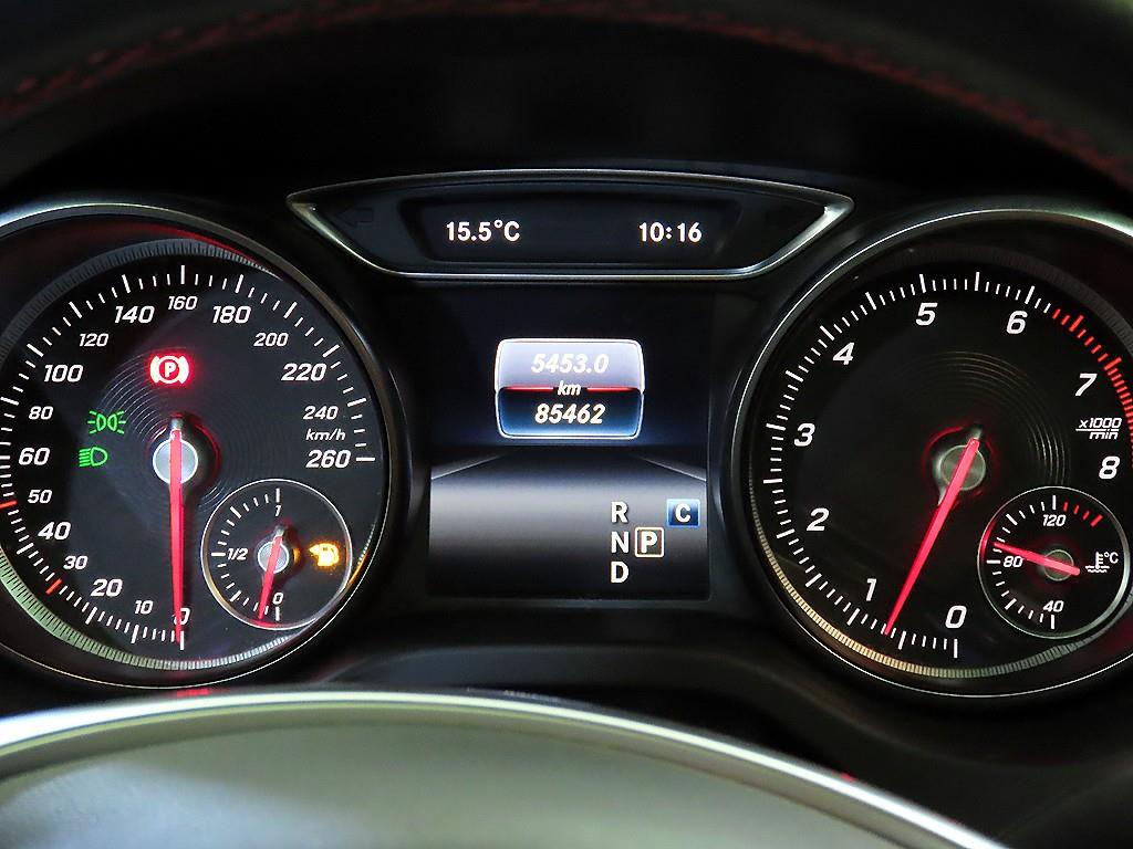 Mercedes Benz CLA Class - Vista 9