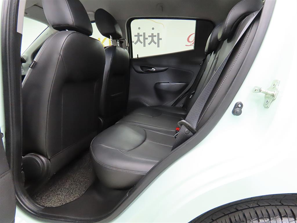 Chevrolet Spark - Vista 6