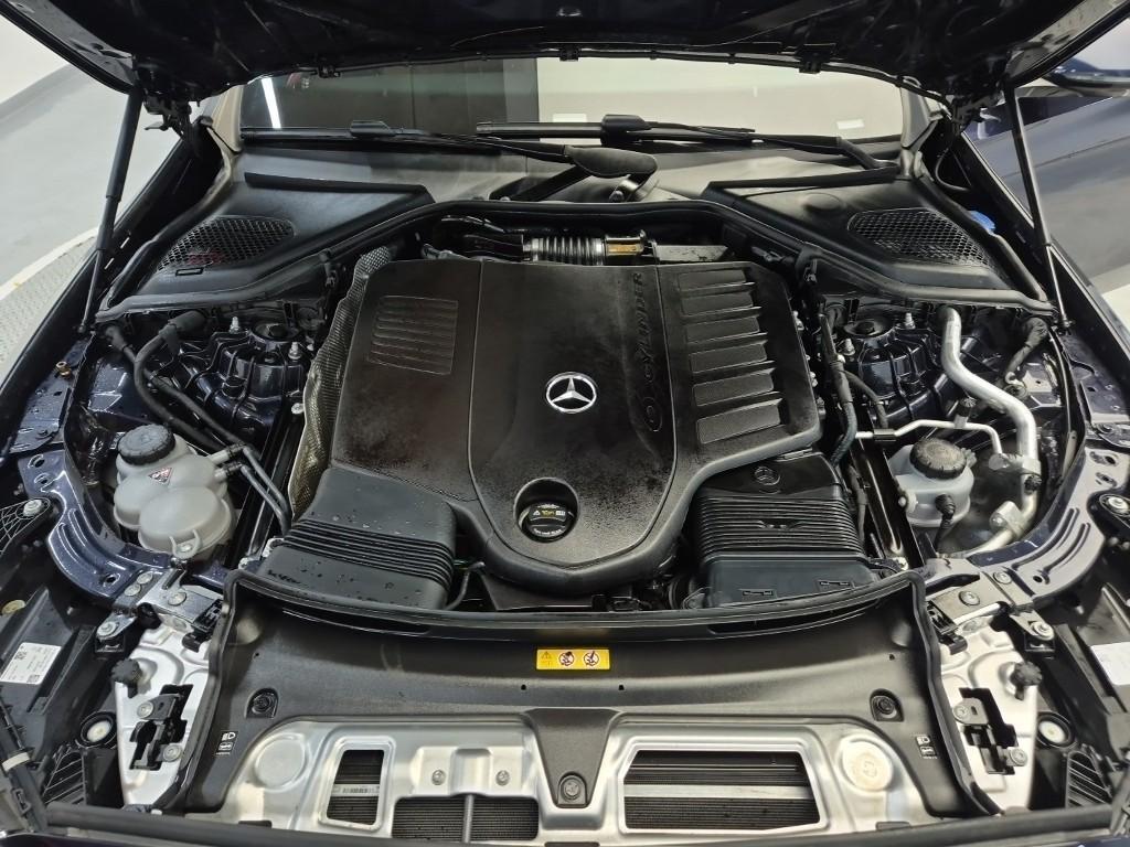 Mercedes Benz E class - Vista 5