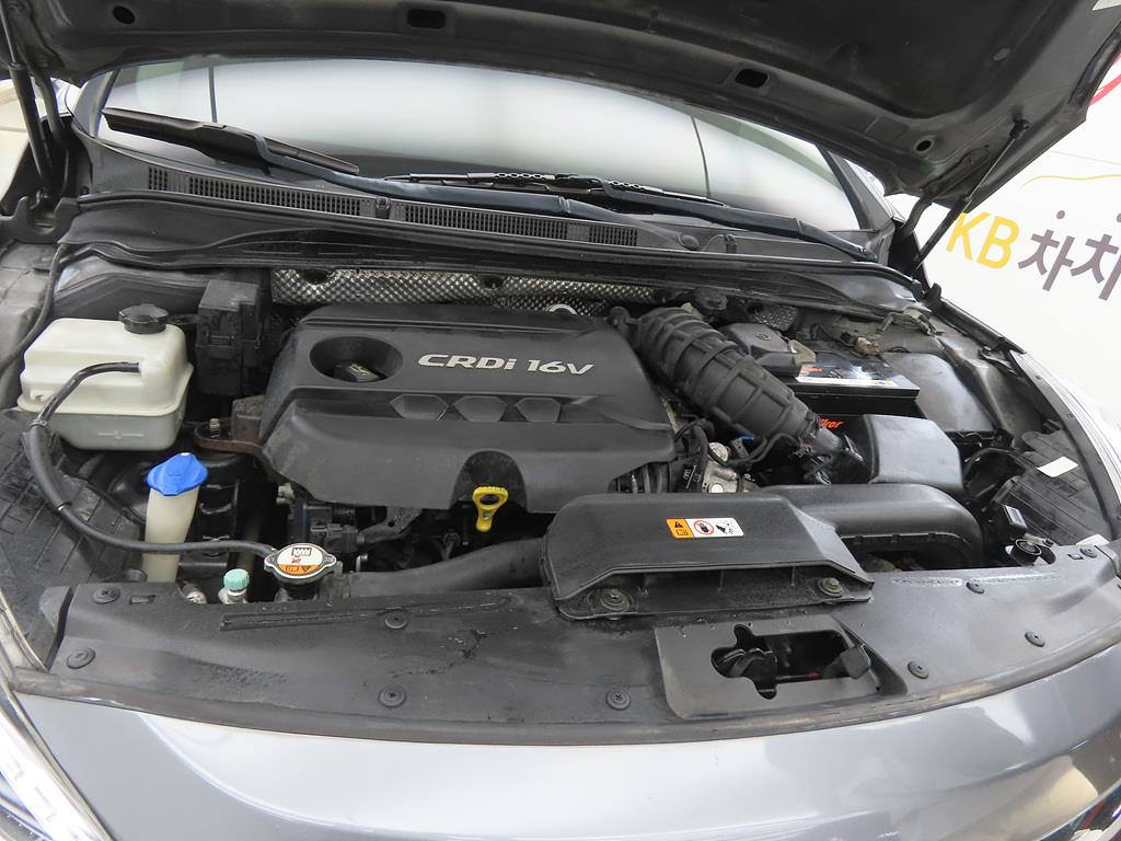 HYUNDAI i40 2012 Gris - Importación desde Corea - HF Imports Iquique - Foto 19
