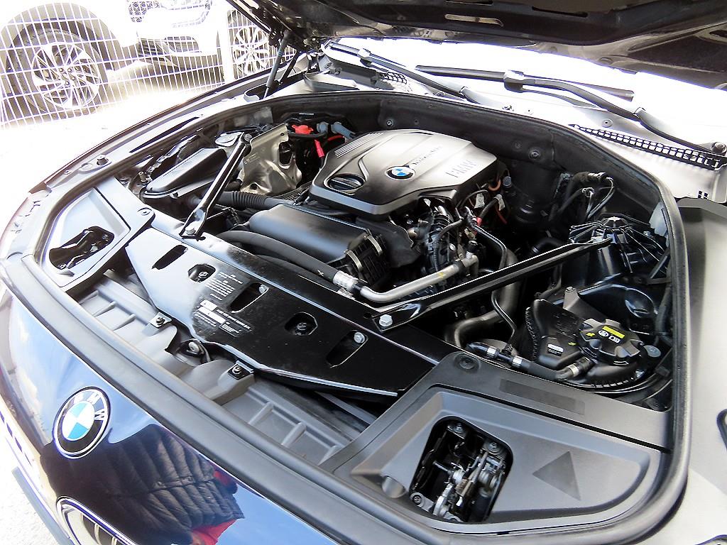 BMW 5 Series 2016 Negro - Importación desde Corea - HF Imports Iquique - Foto 19