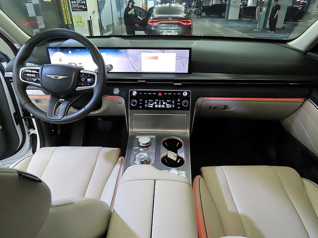 Genesis GV80 - Vista 10