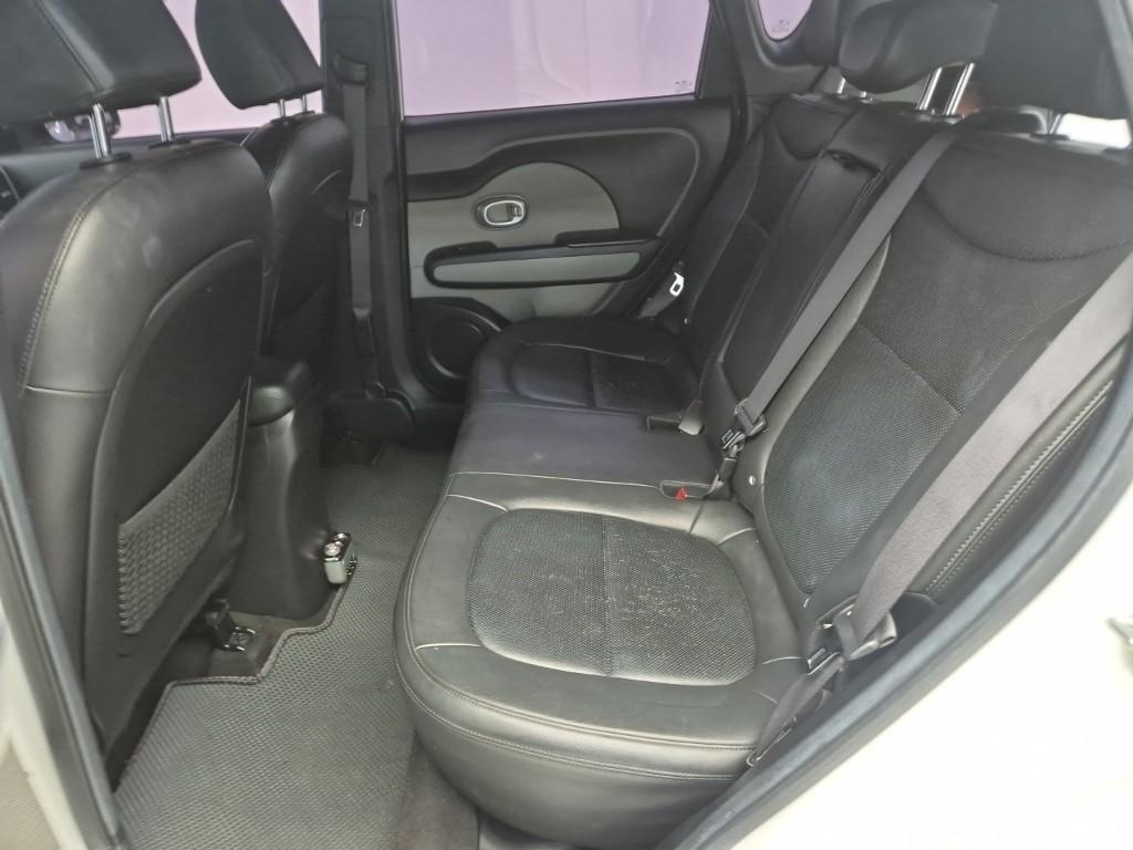 KIA Soul - Vista 11