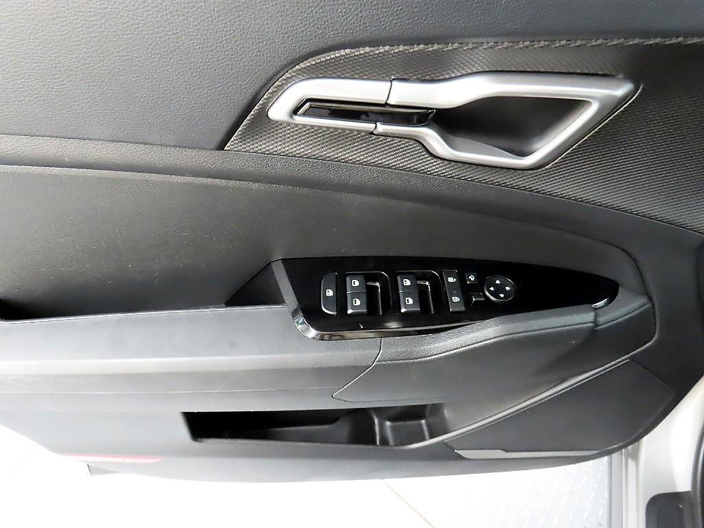 KIA Sportage - Vista 11