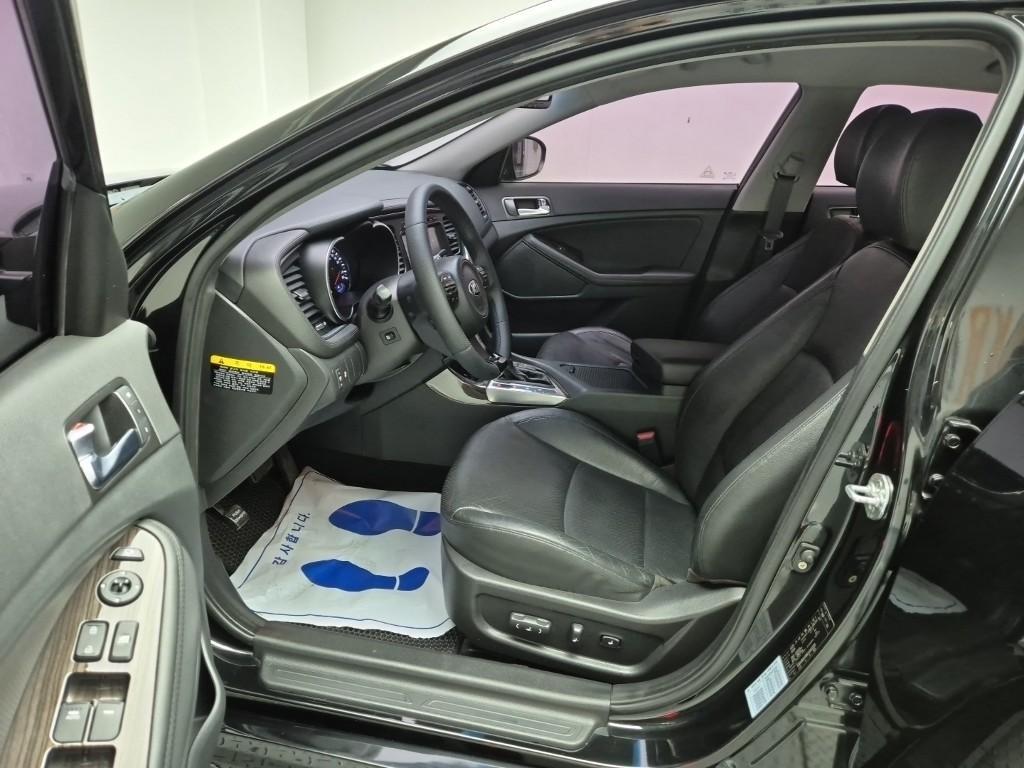 KIA K5 - Vista 11