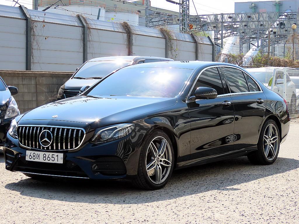 Mercedes Benz E class - Vista 2