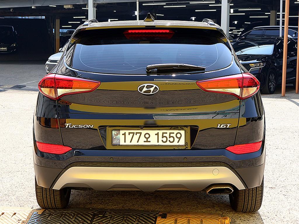 HYUNDAI Tucson - Vista 5