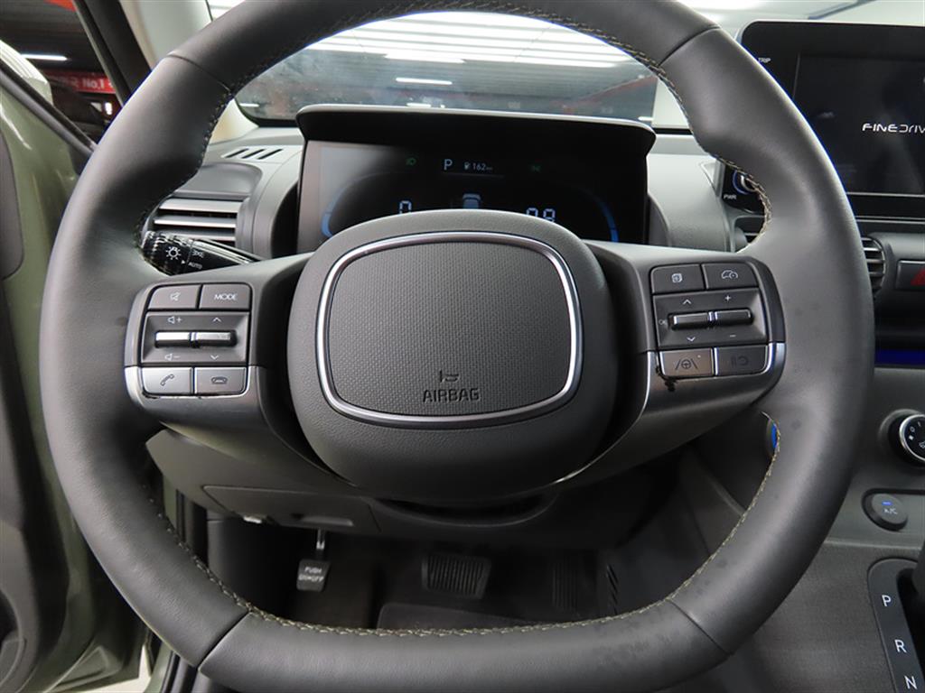 HYUNDAI Casper - Vista 8