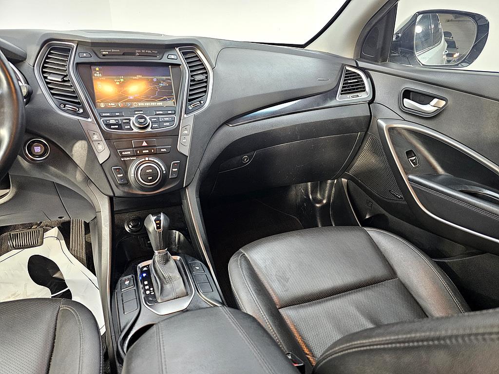 HYUNDAI Santa Fe - Vista 10
