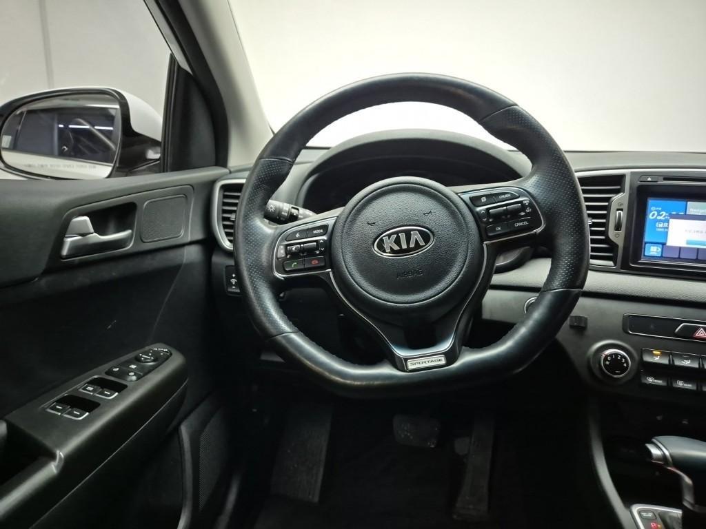 KIA Sportage - Vista 9