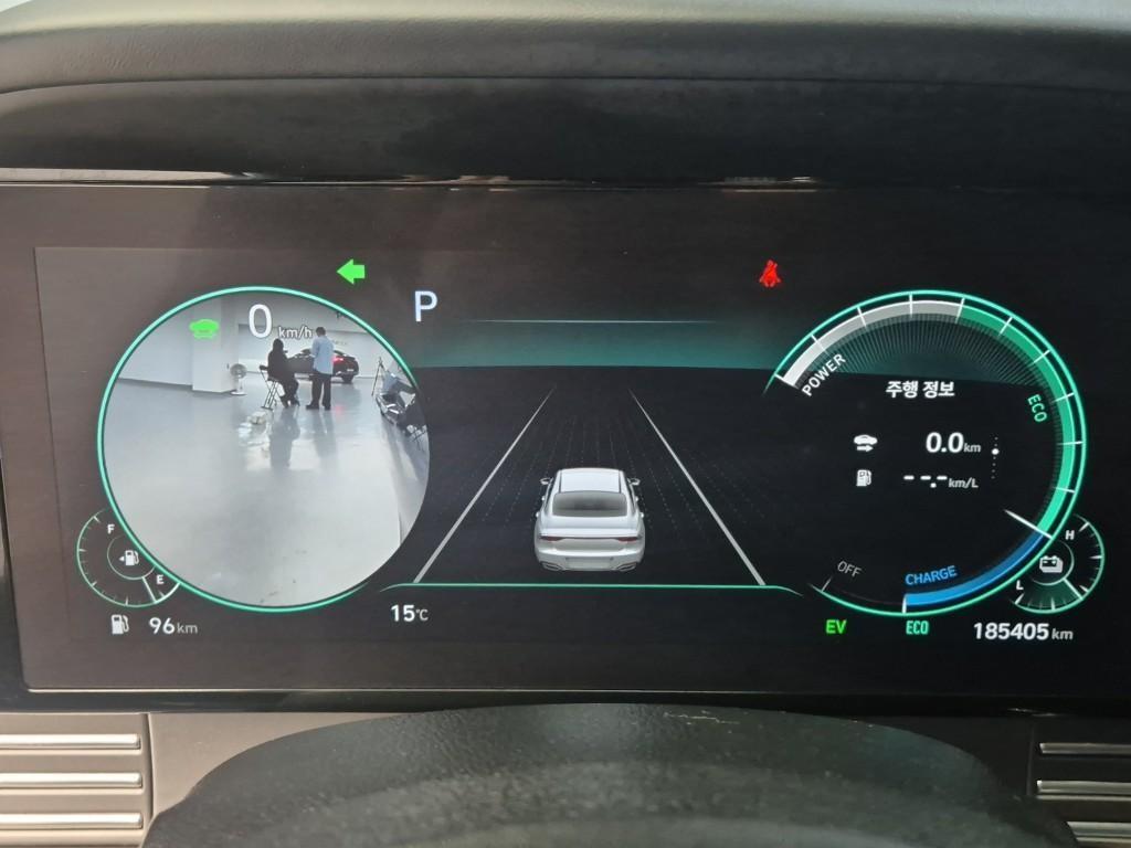 HYUNDAI Grandeur - Vista 5