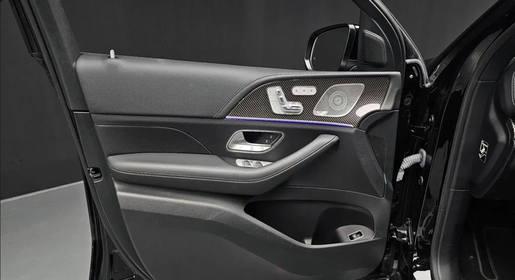 Mercedes Benz GLE Class - Vista 9