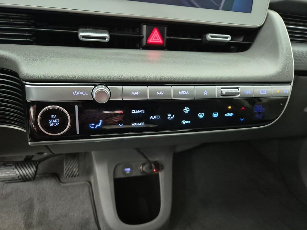 HYUNDAI Ioniq 5 - Vista 10