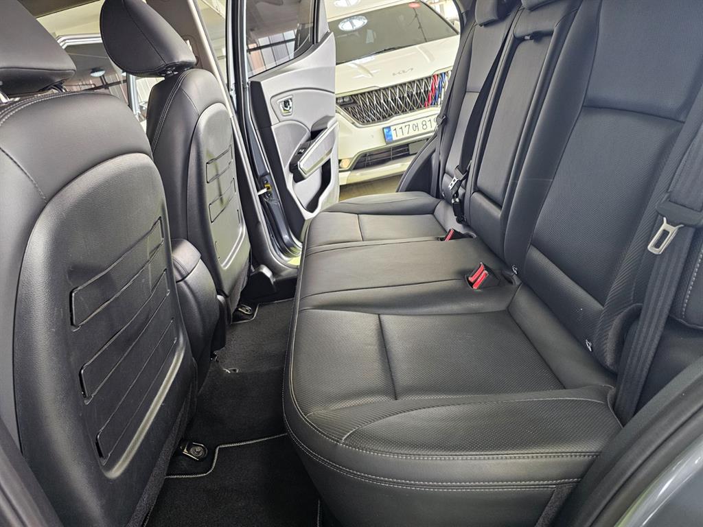 Ssangyong Tivoli - Vista 10