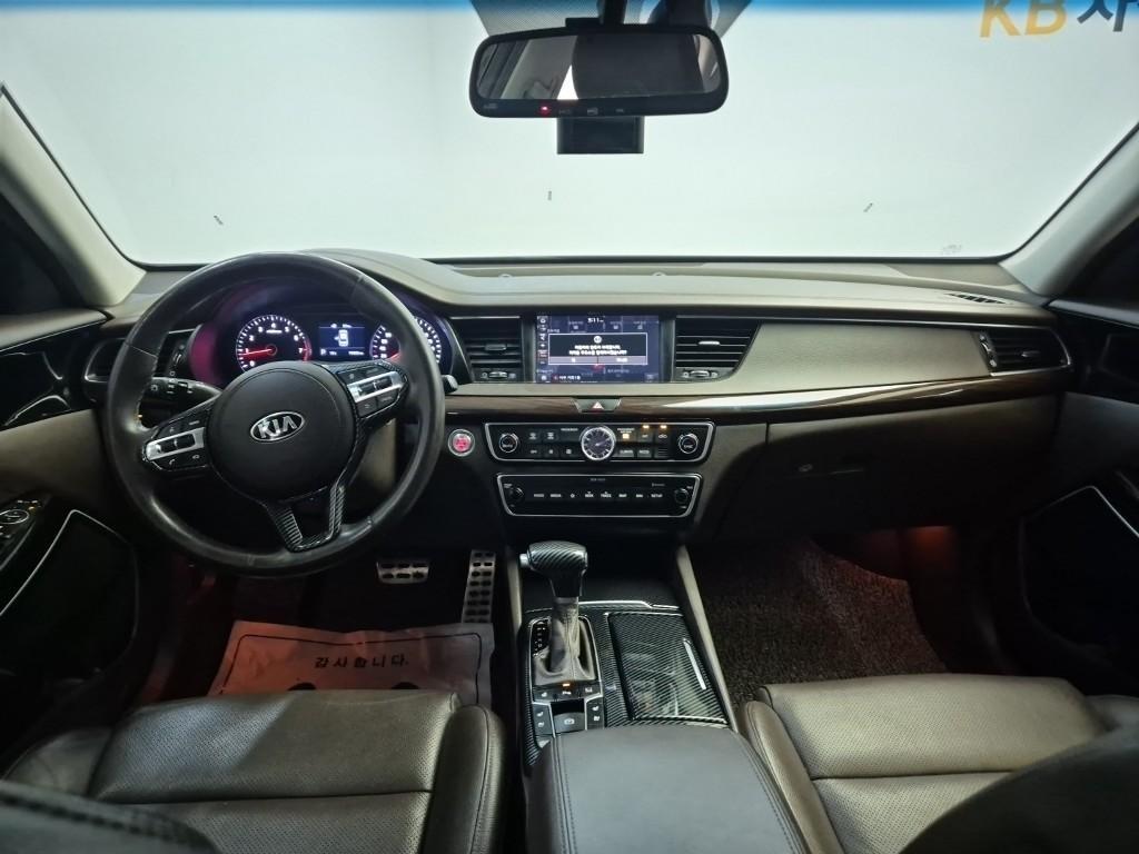 KIA K7 - Vista 5